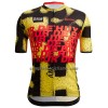 Completo Maglia + Pantaloncino con bretelle Santini 2023 La Fleche Wallonne Manica Corta Giallo Nero Rosso